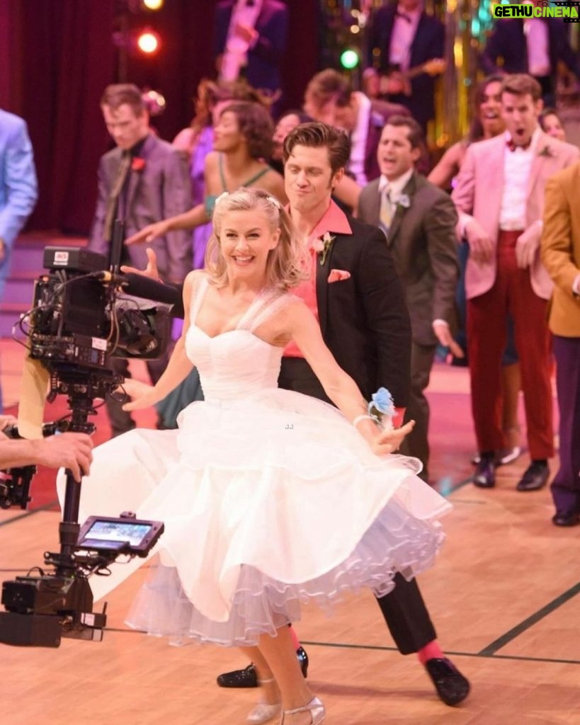 Julianne Hough Instagram - Hopelessly devoted to you, #GreaseLive 🤍8 years has come and gone in the blink of an eye! Grease Live, to this day, was one of my all-time favorite projects and experiences spent with some of the best humans. Love this musical and the cast and crew of it even more. Let’s get the band back together soon 😉♥