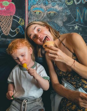 Julieta Nair Calvo Instagram - Carrete de felicidad 🍦❤️