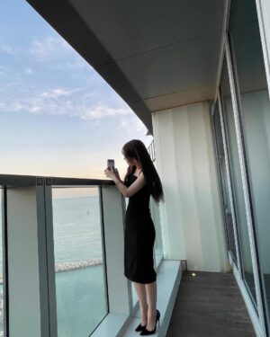 Jung Chae-yeon Thumbnail - 193.6K Likes - Most Liked Instagram Photos