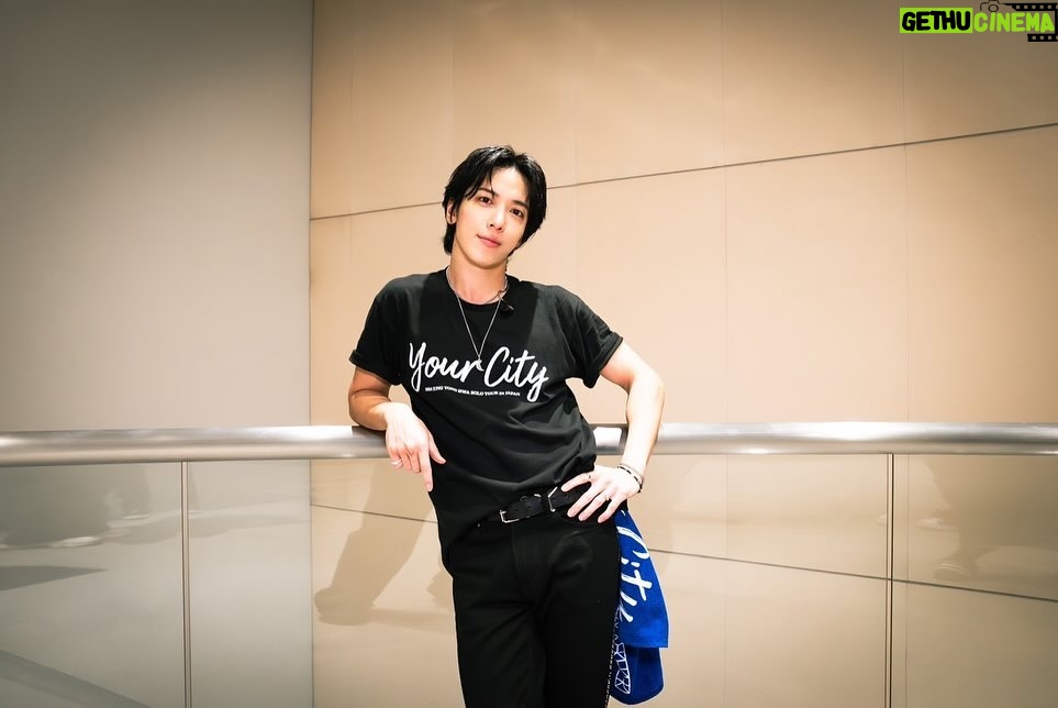 Jung Yong-hwa Instagram - 🙏🫸💜 Yokohama, Tokyo