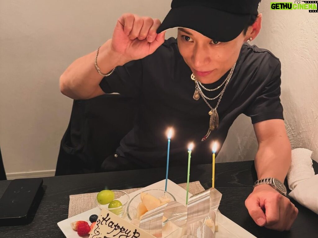 Jung Yong-hwa Instagram - おにいさん🙋ごちそうさまでした☺️그리고 미리 HBD✨✨