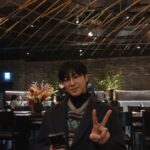 Jung Yun-ho Instagram - . 올 한 해 다들 수고 많으셨어요! 2022년 마지막 날 알차게 보내시고, 다가오는 2023년에는 모두 행복하시고 신나는 일만 가득 있으셨으면 좋겠어요👍 . #해피뉴이어