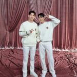 Jung Yun-ho Instagram - . 오랜만에 동방출격^^ 20230101 SMTOWN LIVE SMCU PALACE 즐거웠어요😆👍 . 올해는 우리 더 많이 만나요🙏🎈 HappyNewYear!