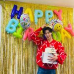 Jung Yun-ho Instagram - 생일 축하해주신 여러분! 모두 감사드립니다♥ Thank U♥ #1일1땡