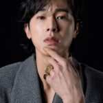 Jung Yun-ho Instagram - @cine_21 No.1292