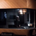 Jussie Smollett Instagram - Cooking #SomeThings 🧑🏾‍🍳🎼🎙😏 Cc @davidmichaelott 🪄🎶🎹 Some Things