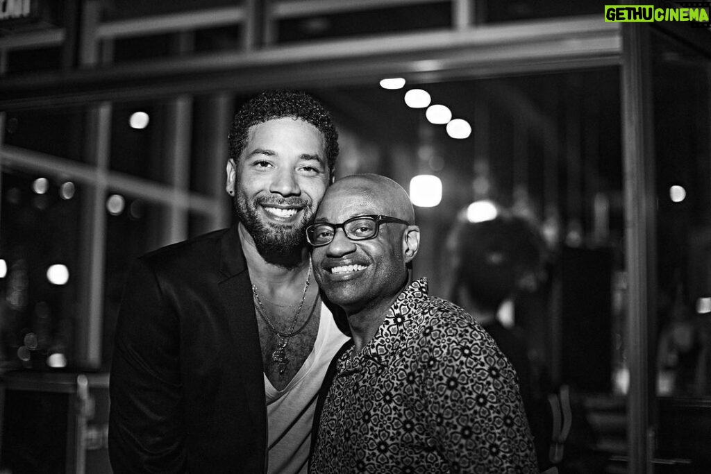 Jussie Smollett Instagram - LOVE actually is all around… Last night, we ended my bday week with a party nothing short of perfection. Thank you to my love, my family, all who came out, sent videos and just simply showed love. It means more than you’ll ever know. Come catch this joy…. J 📸 @laquanndawson New York City, N.Y.