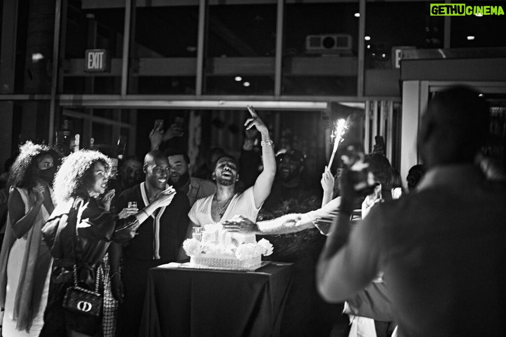 Jussie Smollett Instagram - LOVE actually is all around… Last night, we ended my bday week with a party nothing short of perfection. Thank you to my love, my family, all who came out, sent videos and just simply showed love. It means more than you’ll ever know. Come catch this joy…. J 📸 @laquanndawson New York City, N.Y.