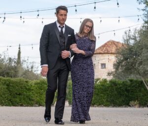 Justin Hartley Instagram - When she thinks you’re Jack vs when she realizes you’re not #ThisIsUs