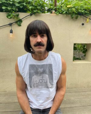 Justin Theroux Instagram - ROUNDUP! 2021
Happy New Year from me and Kumz ❤️