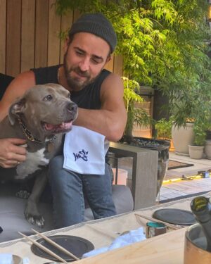 Justin Theroux Instagram - Happy National Dog Day! 🐾 ❤️ #adoptdontshop 
Get a life! Seriously you can just go get one!