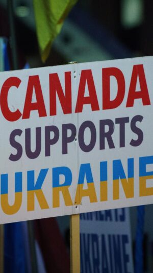 Justin Trudeau Instagram - Almost two years ago, Putin chose war and invaded Ukraine – unleashing unspeakable violence and brutality on the Ukrainian people. Two years later, I want to make one thing very clear: Canada’s support for Ukraine continues to be unwavering and unequivocal. Slava Ukraini!