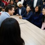Justin Trudeau Instagram - We’re working to make life more affordable, and we’ve taken action to address grocery prices – because we know they are too high. I spoke about that with families in Mississauga this morning, and told them we’re committed to delivering results at the checkout counter. 🇨🇦 On veut rendre la vie plus abordable et on a pris des mesures pour faire baisser le prix de l’épicerie – car on sait que ça coûte trop cher. J’en ai parlé avec des familles de Mississauga ce matin et leur ai dit qu’on veut obtenir des résultats qui se répercuteront à la caisse. Mississauga, Ontario