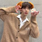 Juyeon Instagram - 토요일은 #쇼음악중심 과 함께🥖 빵토리의 100일을 축하합니다🤎 #THEBOYZ #더보이즈 #YOUNGHOON