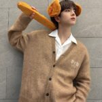 Juyeon Instagram - 토요일은 #쇼음악중심 과 함께🥖 빵토리의 100일을 축하합니다🤎 #THEBOYZ #더보이즈 #YOUNGHOON