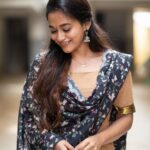 Kaavya Arivumani Instagram - Comfo 🖤 Outfit :@thayalkadai 📷@_niki_photographyy Accessories @earingloverz #raw-pictures#instagram#kaavya#kaavyaarivumani #nomakeup
