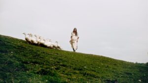 Kacey Musgraves Instagram - I found a deeper well.

kaceymusgraves.com
