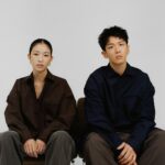 Kai Ko Instagram - 很開心這次能夠與師妹姜予一起拍攝GENDER FREE全新膠囊系列！ 彼此穿一樣！人生不徬徨！ 期待下次的合作！☺️☺️☺️ 10/18 21:00 官網正式上市！ 聽說要用搶的祝大家好運！👏🏼👏🏼👏🏼 @studiodoe #FORMSofUS #同型不同版 #穿衣更自由更自信
