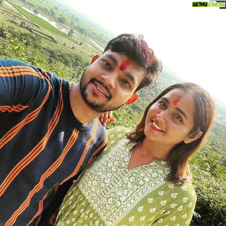 Kajal Raghwani Instagram - 🕺💫 You're simply the best 🎂🧚‍♂️ Wishing a big happy birthday to one of 💕 My dearest friends 🕺 Ankush jee 🎉✨️ Friends like you are blessings 😇 & I'm forever grateful to have you by my side.🧿 🎉🥳 May your birthday brings a lot of smile to your face, 😃 happiness to your heart 🥰, and many blessings to your whole life🙌. Happiest Birthday God Bless You Forever ! 💗