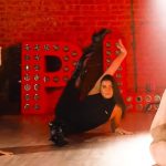 Kalani Hilliker Instagram - Me and floor work are bffs🥀 being back in the studio is always a good time🖤🖤 Los Angeles, California