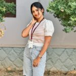 Kalyani Anil Instagram - 🤍🌸 Stealing @sonu_.sajeev ‘s udup 😌 📸 @_.vichuuuu_ 🫶🏻 #college #marivanioscollege Mar Ivanios College