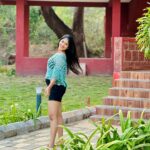 Kalyani Anil Instagram - The summer I turned pretty…..🌸🍂 I welcome all the upadeshi Chettans and Chechi’s 🙏🏻 📸 @_.swathy_saji._ ♥️ Dandeli