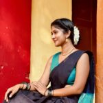 Kalyani Anil Instagram - கண்மணி அன்போடு காதலன் …✨🌚 Saree @ar_handlooms_kuthampully 📸 @_.vichuuuu_ 🫶🏻 #ethinicday #college Mar Ivanios College