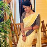 Kalyani Anil Instagram - Hey Siri , Play ‘’MALAYALI PENNE ‘’ …🤍 Saree @ar_handlooms_kuthampully 📸 @sonu_.sajeev 🫶🏻 Trivandrum, India