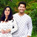 Kamal Adli Instagram - alhamdulillah dapat raya sekali ❤️🌹 haters akan cakap pic ni edit.. heh cemburu .. biasa laa tu😏 selamat hari raya maaf zahir batin semuaaaa!!! 😁😁 #kitajagaawak