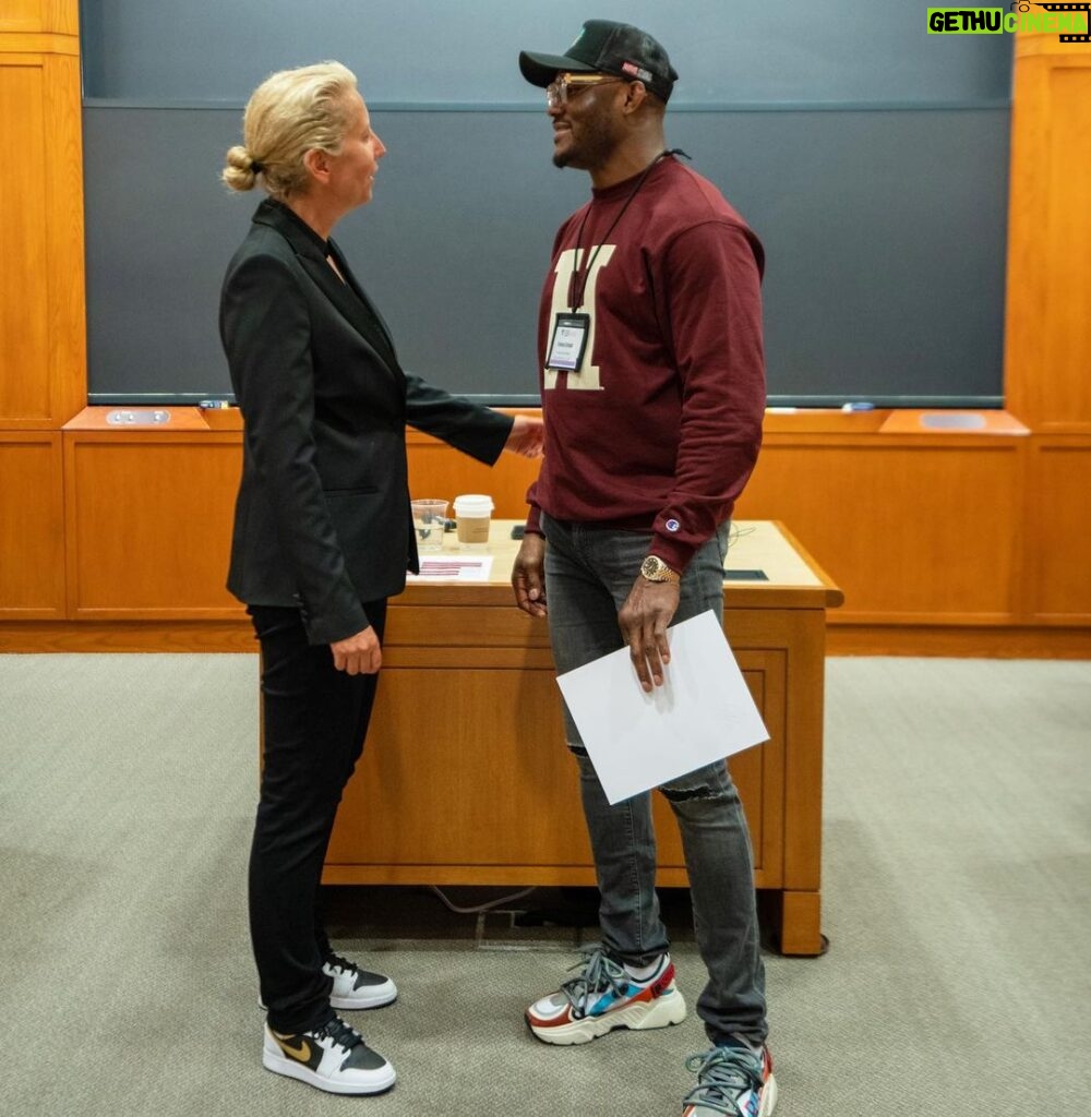 Kamaru Usman Instagram - One of the best decisions I’ve made in a while s/o to my friend @sarah_themaven and @anitaelberse I learned so much from this @harvardhbs #hbsbems2023 Harvard Yard, Harvard University
