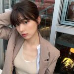Kang Hye-won Instagram - 가을 준비는 🐿️🍂 #로엠 #로엠자켓