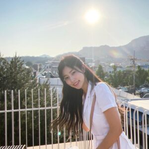 Kang Hye-won Instagram - 📷