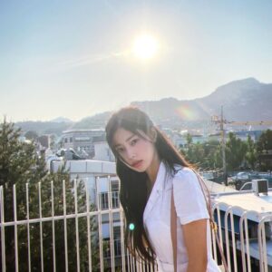 Kang Hye-won Instagram - 📷