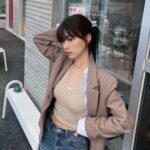 Kang Hye-won Instagram - 가을 준비는 🐿️🍂 #로엠 #로엠자켓