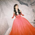 Kaori Oinuma Instagram - did i make it to your wishlist? #StarMagicalChristmas @stephtancouture Styled by: @mesmyrrhized @edjgalang @mayannstagram Makeup by: @aronguevara_ Hair by: @brixbatalla