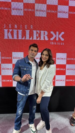 Karan Singh Grover Instagram - ❤️
#monkeylove