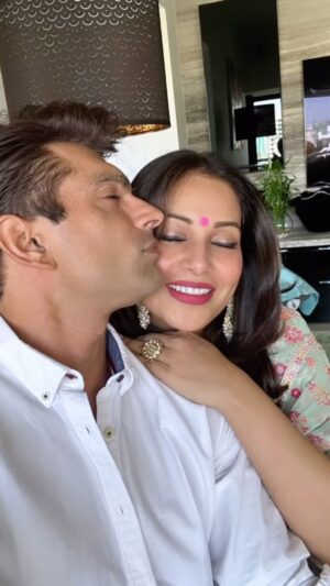 Karan Singh Grover Instagram - Tum hi ho❤️🧿
#monkeylove
