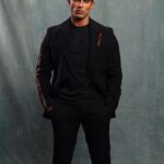 Karan Singh Grover Instagram - 🔱 Outfit: @shantanunikhil @snbyshantanunikhil Stylist: @eshaamiin1 📸 : @smileplease_25 #fighterforever