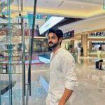 Karan Wahi Instagram - MentaLLY Here 🫰