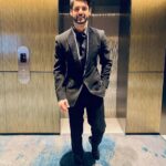 Karan Wahi Instagram - 🇸🇬 Styled by @vidushi.s_ Suit @bharat_reshma Trouser @nm_design_studio Shoes @bugattishoes.in
