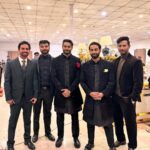 Karan Wahi Instagram - With THE AZIM’s In Decreasing Order A very special Day with Super special People. @azim.adnan @hasanazim ki Shaadi I have known these 5 Brothers for over a Decade and finally i got to meet All 5 together Phewww Finally!!! Outfit @bharat_reshma