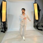 Karan Wahi Instagram - ME BEING (NOT) ME Clothes Stolen from @rithvikk_dhanjani 🤣😝🤣 Shoes - MINE 🤪🤪🤪🤪🤪