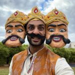 Karan Wahi Instagram - May The GOOD Always Overcome THE EVIL… Happy DUSSEHRA I have such fond memories with this festival Making my own Ravan, timing myself so could go and watch a few big ones burn, The Ram Leela, the Mela and finally trying to keep a piece of the burnt effigy for Good luck #dussehra #jaishriram
