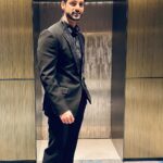 Karan Wahi Instagram - 🇸🇬 Styled by @vidushi.s_ Suit @bharat_reshma Trouser @nm_design_studio Shoes @bugattishoes.in