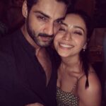 Karan Wahi Instagram - Bahut Talented bhi hai Bahut Sundar bhi Thodi Paagal Hai, Thodi Samajhdaar bhi Sunti hai Sab , Bolti kum hai Kamzor mat samajhna Aaj kal Ladti bhi Hai 100 baar bolke 1 Baar Milti hai But then Mood na ho toh Adjust karti bhi hai Log like karenge , comment karenge par usko pata nahi chalega Ye best friend hai jo kissi ko follow karti he nahi hai 😜😜😜😜😜 Happy Birthday Bruh @ashanegi Khush Raho Aur jaisi ho waisi Raho❤️ Kyunki u know na “Tu hai toh ill be Alright”