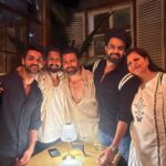 Karan Wahi Instagram - Happy Birthday PaULLY @manieshpaul Aao tumhe ek puchi dedun… Aise he kaam karte raho Aur Naam karte Raho 🥂 To Many More🤗🤗
