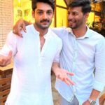 Karan Wahi Instagram - Tyohaar inka hai Taiyyar Main Hu… 🤷🏻‍♂️ #EidMubarak ❤️ The Backyard Brew
