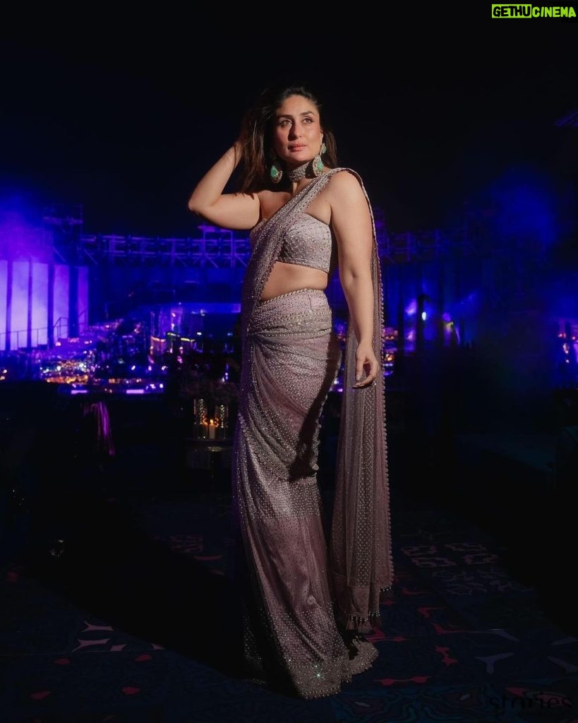 Kareena Kapoor Instagram - Long story short… 💁🏻‍♀️✨ #FromLastNight