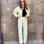 Karen Gillan Instagram - Sleeping Dogs 🐶 press tiiiiime Styling @rebeccacorbinmurray Make up @babskymakeup Hair @bykileyfitz Fresh new hair cut @hairbycandicebirns Los Angeles, California