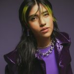 Karen Polinesia Instagram - Me gusta el color violeta porque significa “transformación” Y si queremos ver grandes resultados en nuestra vida tenemos que hacer el trabajo interno necesario para lograr lo que queremos. Para mí este color me recuerda la idea de seguir trabajando en mi para mi constante evolución ✨💜✨